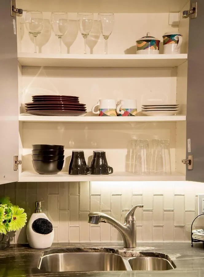 Charming Downtown Pied-à-Terre Appartamento Toronto Canada