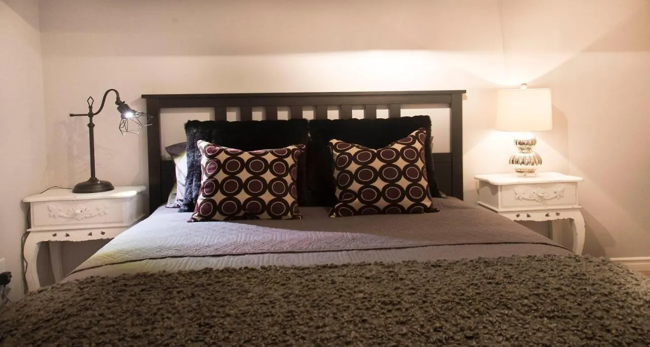 Apartmán Charming Downtown Pied-A-Terre Toronto